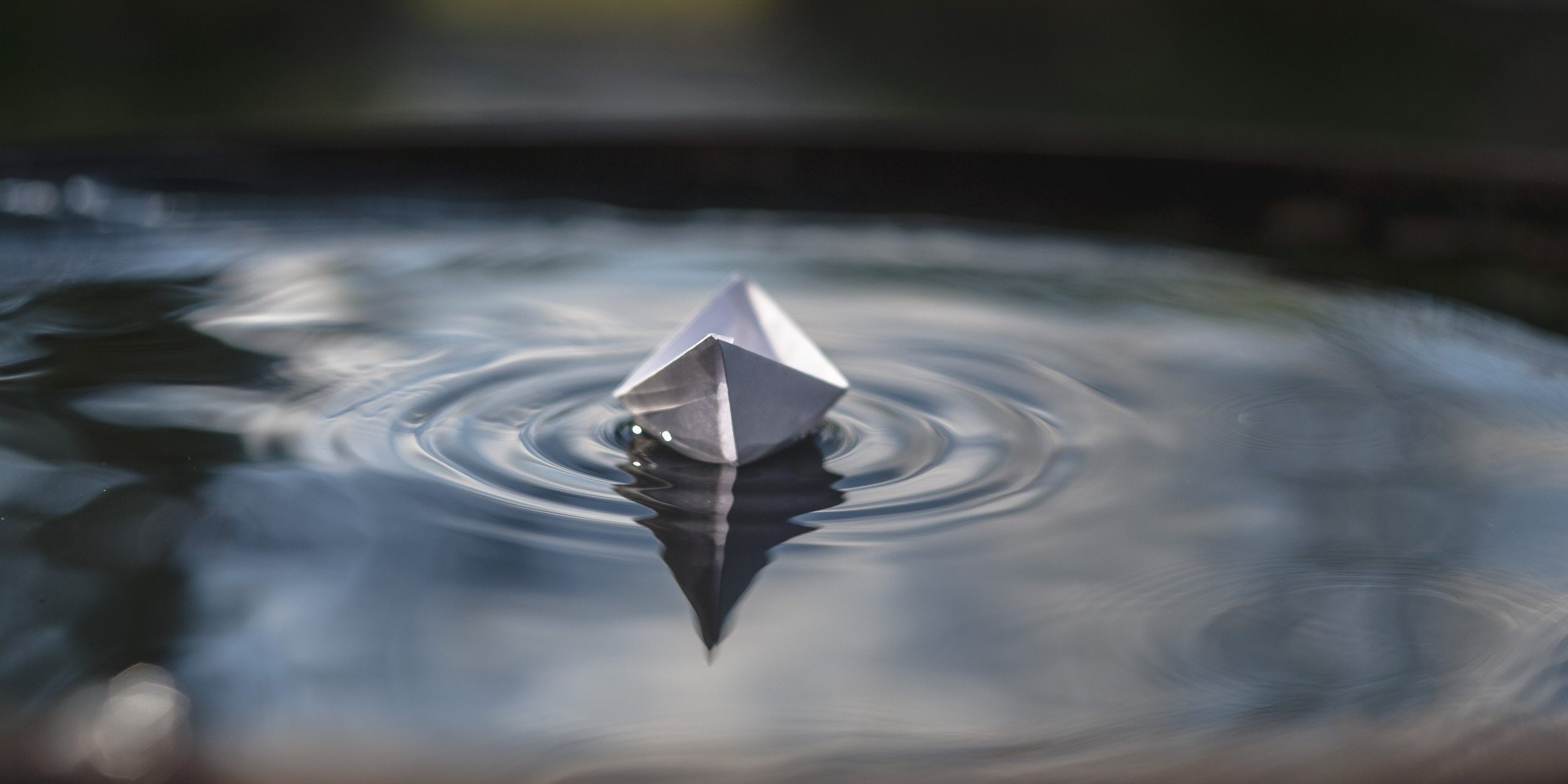 blur-boat-paper-boat-416904
